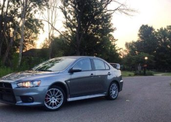 777 حصانًا.. ماكلارين تودع عصر محركات V8 بسيارة استثنائية