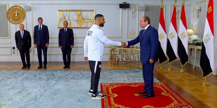السيسي: المنتخب مثل مصر بشكل مشرف خلال كأس العالم بفضل جدية الأداء
