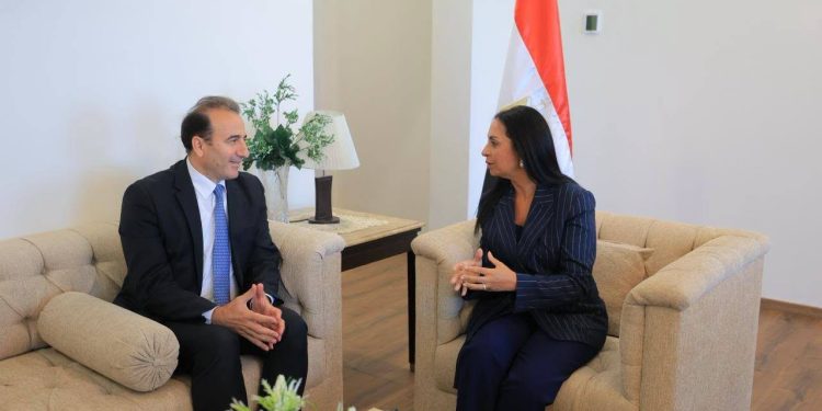 وزيرة التضامن تلتقي نائب الممثلة المقيمة لبرنامج الأمم المتحدة الإنمائي في مصر