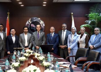 الهيئة العامة للاستثمار وإنتربرايز سنغافورة تبحثان تعزيز الاستثمارات المشتركة في مصر