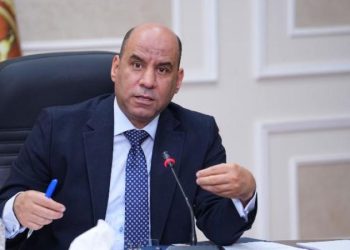 وزير العمل يُعلن 2024 فرصة عمل جديدة في 55 شركة خاصة بـ12 محافظة ضمن نشرة التوظيف الأسبوعية