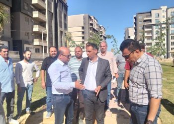 وزيرة الإسكان تتابع موقف مشروعات الإسكان والبنية الأساسية بمدن أسيوط وسوهاج والمنيا وملوي الجديدة