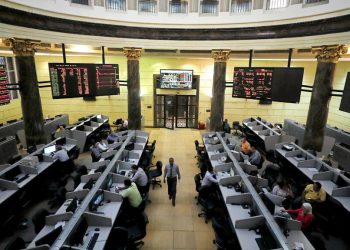 صعود جماعي لمؤشرات البورصة المصرية في مستهل جلسة الإثنين
