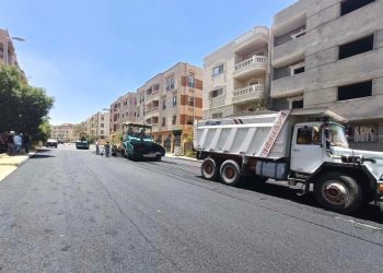 وزيرة الإسكان تتابع تنفيذ خطط تطوير ورفع كفاءة شبكات الطرق والمرافق الأساسية بعددٍ من المدن الجديدة