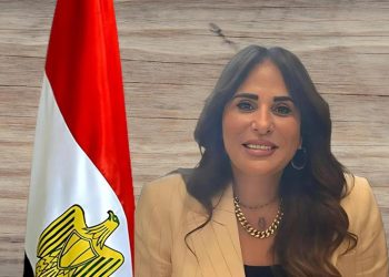 وزيرة الإسكان تتابع موقف تنفيذ عدد من مشروعات مياه الشرب والصرف الصحي بـ7 محافظات