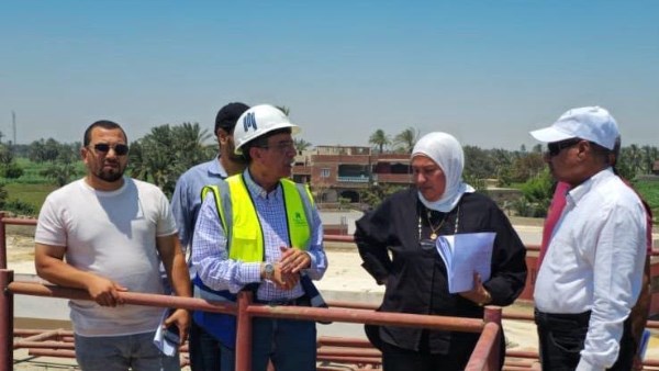 وزيرة الإسكان تتابع موقف عدد من المشروعات وملفات العمل بمدينة العبور الجديدة