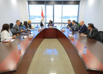 وزيرة التضامن تناقش التقرير التنفيذي للانطلاقة المؤسسية لصندوق رعاية المسنين