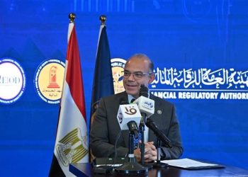 وزير الاستثمار يشارك في إطلاق برنامج بناء جاهزية الشركات الحكومية للطرح بالبورصة المصرية