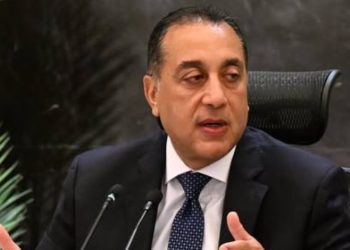 رئيس الوزراء عن مصدر ما حدث فى ميناء دمياط: الدولة لا تعمل بالتكهنات