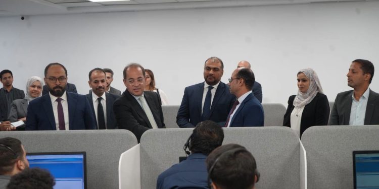 وزير المالية:تلطفوا مع المستثمرين والمواطنين.. إحنا شغالين عندهم.. وهدفنا خدمتهم بشكل متميز