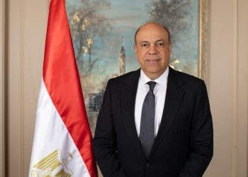 وزير الطيران المدني يعقد سلسلة اجتماعات لمتابعة اللمسات النهائية لبرنامج طرح إدارة وتشغيل مطار الغردقة الدولي