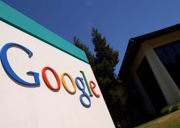 جوجل تراهن على عمر أطول لهواتف Pixel 11 بقطع غيار تمتد لـ7 سنوات