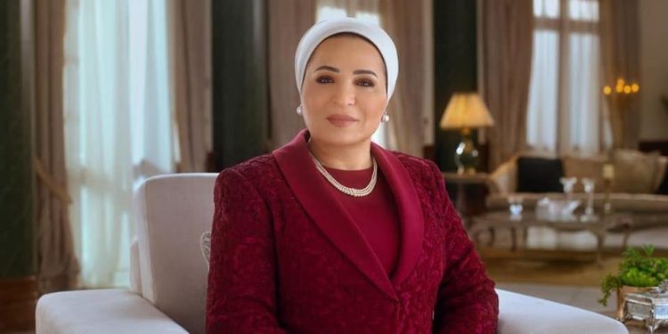 انتصار السيسي تهنئ الشعب المصري والأمتين العربية والإسلامية بذكرى المولد النبوي الشريف