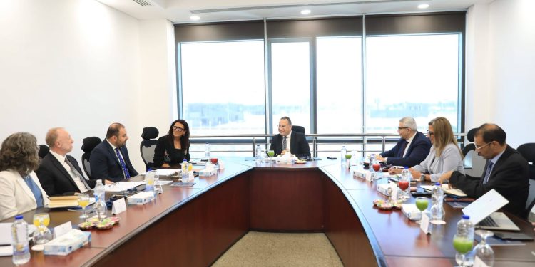وزير التعليم العالي يرأس اجتماع مجلس إدارة هيئة التبادل التعليمي “فولبرايت”