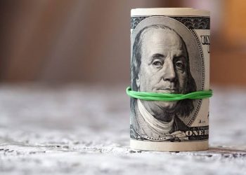 أسعار الدولار في مصر اليوم الإثنين