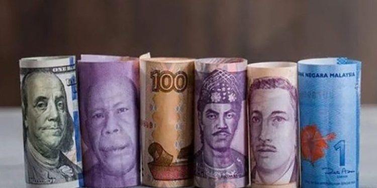 أسعار العملات في مصر اليوم الإثنين