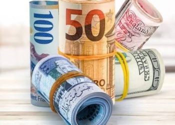 أسعار العملات في مصر اليوم السبت