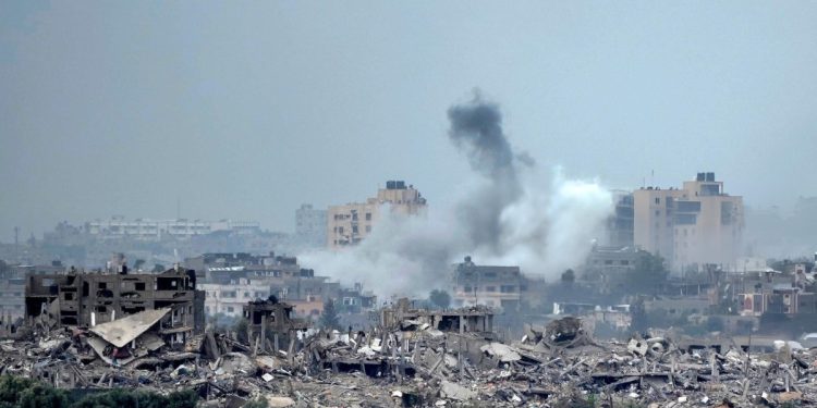 استشهاد فلسطيني متأثرا بجروحه في قصف إسرائيلي على حي الأمل