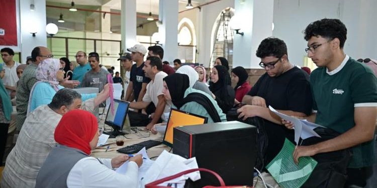 الصحة تفعّل منظومة إلكترونية لتسريع إجراءات تعديل التكليف لأعضاء المهن الطبية