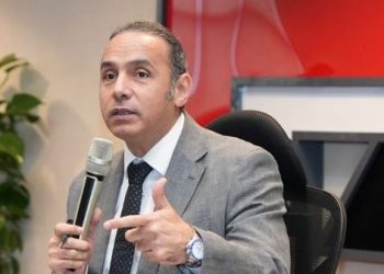 إسلام عزام تقرر تعديل بعض شروط تحول شركات التطوير العقاري إلى صناديق استثمار عقاري