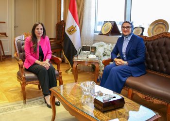 وزيرة الإسكان تستقبل محافظ الوادي الجديد لمتابعة عدد من ملفات العمل والمشروعات التنموية