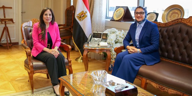 وزيرة الإسكان تستقبل محافظ الوادي الجديد لمتابعة عدد من ملفات العمل والمشروعات التنموية