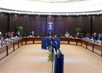 رئيس الوزراء يترأس الاجتماع الأسبوعي للحكومة