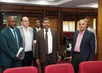 معهد التخطيط القومي وبنك أم درمان الوطني يبحثان آفاق تعزيز التعاون في المجالات ذات الأولوية وصياغة إطار عمل مشترك