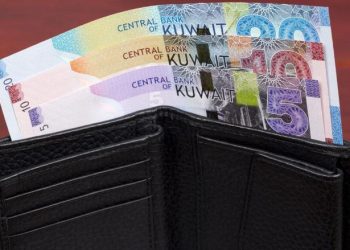 سعر الدينار الكويتي اليوم الإثنين في مصر