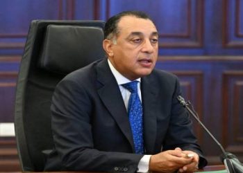 رئيس الوزراء يُتابع مستجدات الموقف التنفيذي لميكنة منظومة التأمين الصحي الشامل