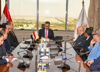 وزير التموين يبحث مع شعبة الذهب تطوير وتنظيم الأسواق وتعزيز الرقابة وحماية حقوق المستهلكين
