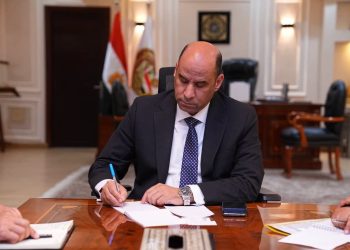 وزير العمل يعلن بدء صرف منحة المولد النبوي الشريف للعمالة غير المنتظمة