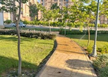 وزيرة الإسكان تتابع أعمال التطوير ورفع الكفاءة وتحسين الخدمات بمدن العبور والشروق وبدر