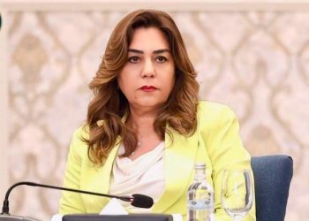 وزيرة التنمية  تتابع جهود جهاز شئون البيئة لاحتواء البقعة الزيتية برأس بدران بجنوب سيناء