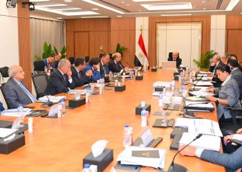 “القابضة الكيماوية” تستهدف 30 مليار جنيه إيرادات و8.9 مليار صافي ربح.. وصادرات بـ14.7 مليار جنيه