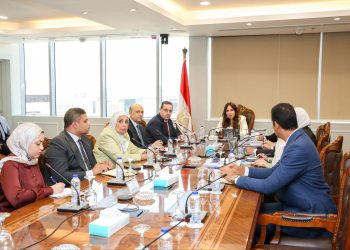 وزيرة الإسكان تعقد اجتماعًا لمتابعة مشروع تعديل أحكام قانون البناء في شأن تنظيم اتحاد الشاغلين