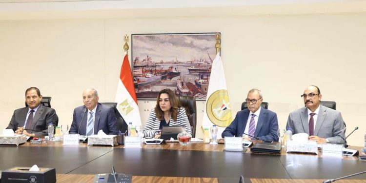 التنمية المحلية والبيئة: انتهاء مقابلات 425 متقدمًا لمسابقة الوظائف القيادية بالمحافظات