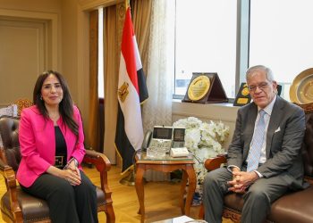 وزيرة الإسكان تستقبل القائم بأعمال السفير الأمريكي بالقاهرة لبحث تعزيز التعاون المشترك