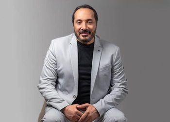 على الحجار يضىء مسرح الساقية يوم 26 اغسطس