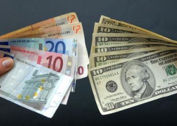 أسعار العملات في مصر اليوم الجمعة