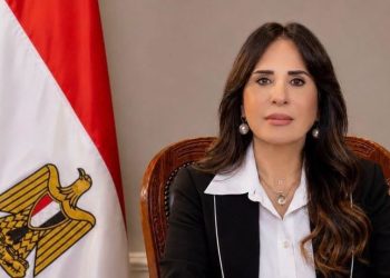 وزيرة الإسكان تصدر قرارات بإزالة مخالفات بناء بقطع أراضٍ بالساحل الشمالي الغربي