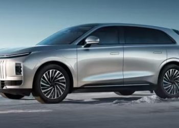 مواصفات اكسييد اى اس 2027 السيدان