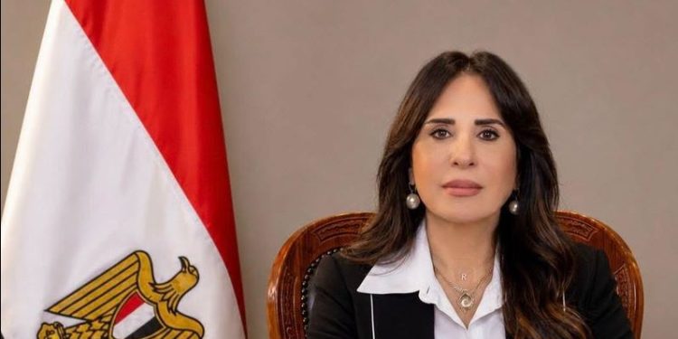 وزيرة الإسكان تُصدر 6 قرارات لإزالة مخالفات بناء بمدينتي السادات وسوهاج الجديدة والساحل الشمالي الغربي