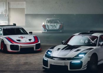نسخة واحدة .. بورشه تقدم 911 GT2 Flachbau RS الرياضية