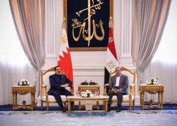 الرئيس السيسي يستقبل ملك البحرين في القصر الجمهوري بالعلمين الجديدة