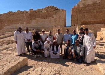 وزير السياحة والآثار يتفقد موقع تابوزيريس ماجنا الأثري ويتابع أعمال البعثة المصرية الدومينيكية