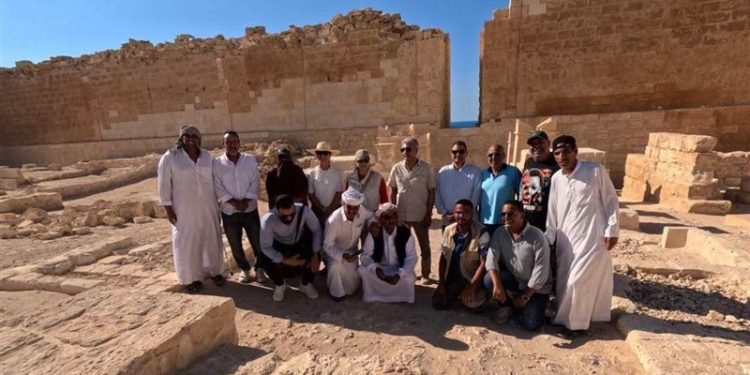 وزير السياحة والآثار يتفقد موقع تابوزيريس ماجنا الأثري ويتابع أعمال البعثة المصرية الدومينيكية