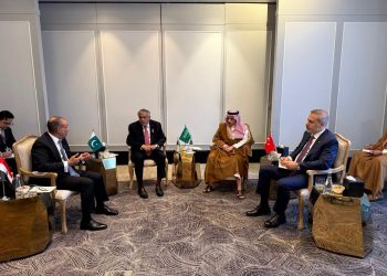 اجتماع R4 الخامس يناقش تطورات الأوضاع الإقليمية وجهود خفض التصعيد بمشاركة وزير الخارجية