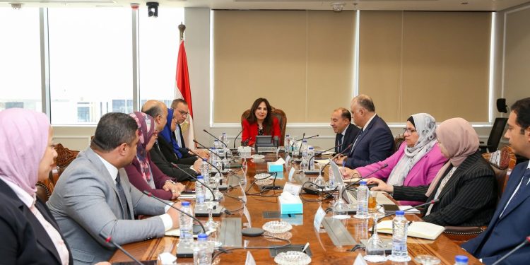 وزيرة الإسكان تتابع مستجدات تطوير الموقع الإلكتروني للوزارة وتوجه بتوظيف تقنيات الذكاء الاصطناعي