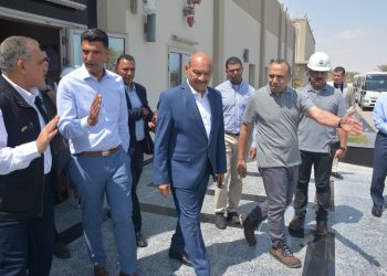 وزير الصناعة يختتم زيارته بالمنطقة الاقتصادية لقناة السويس بتفقد مجمعي الأسمدة الفوسفاتية والأزوتية